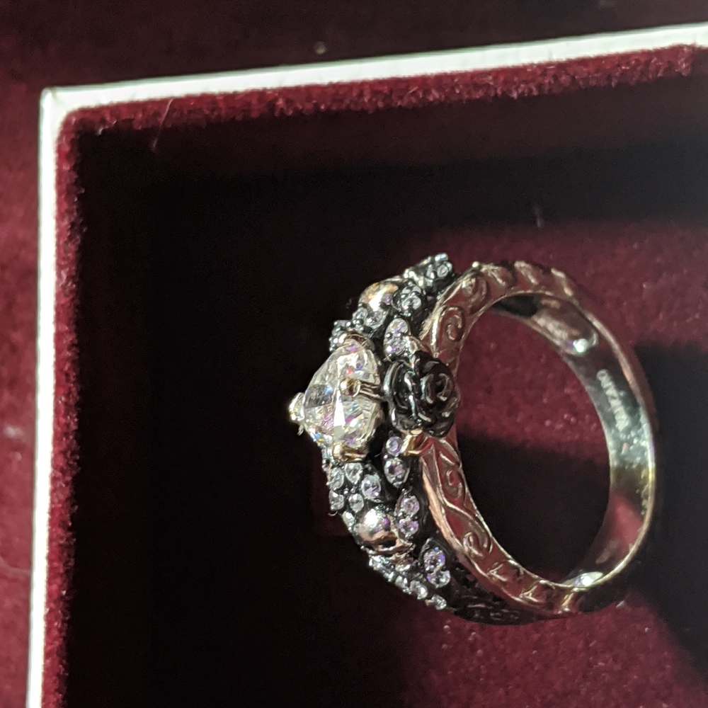 Vancaro skull ring